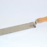 Couteau-a-desoperculer-3-scaled.jpg
